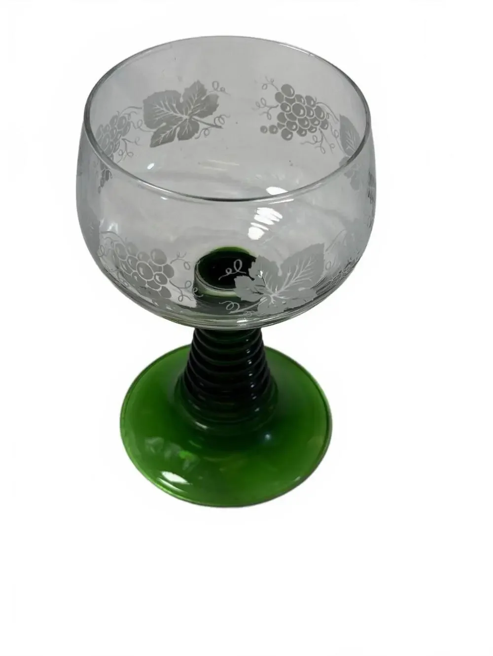 Vintage German Roemer wine glass Etched Grapvine Pattern Green Ribbed Stem EUC